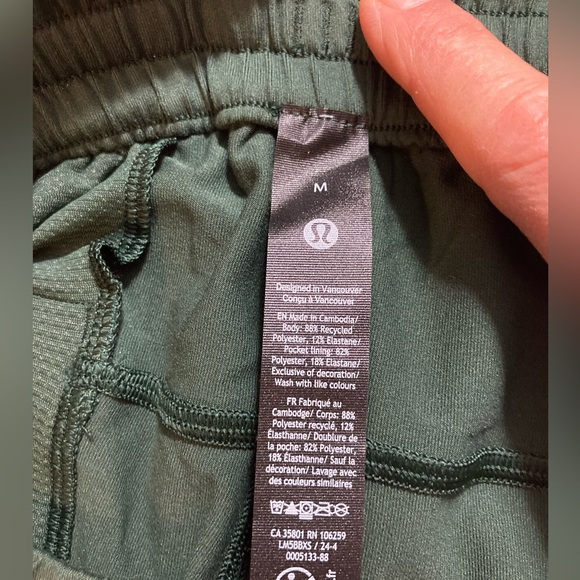 Lululemon men’s joggers size medium - Picture 2 of 6